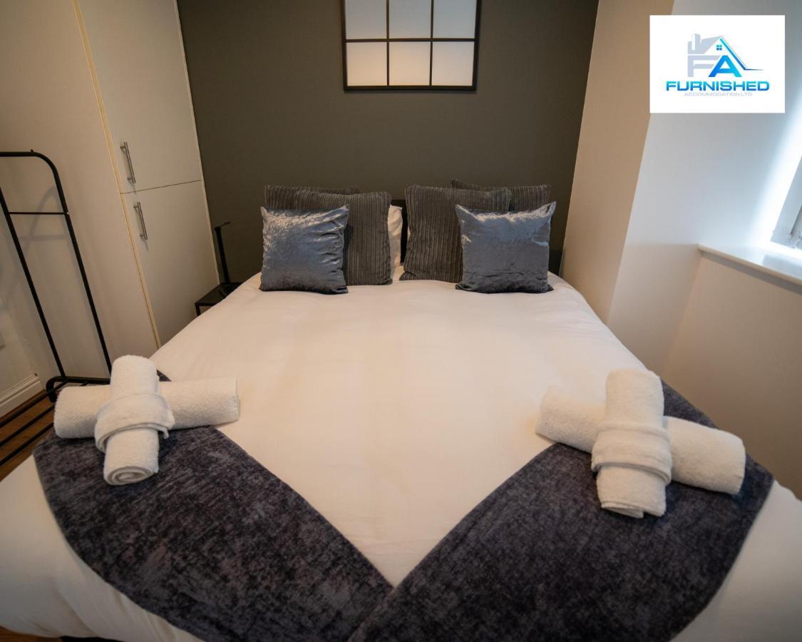 Contractor Stays By Furnished Accommodation Liverpool - Free Parking Exterior foto